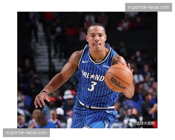 76人关键时刻进攻选择单一 马克西个人效率难以支撑